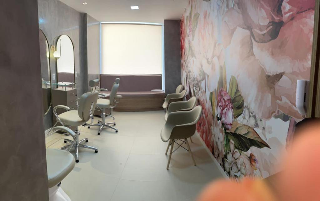 Charmoso A Beira Mar Apartamento